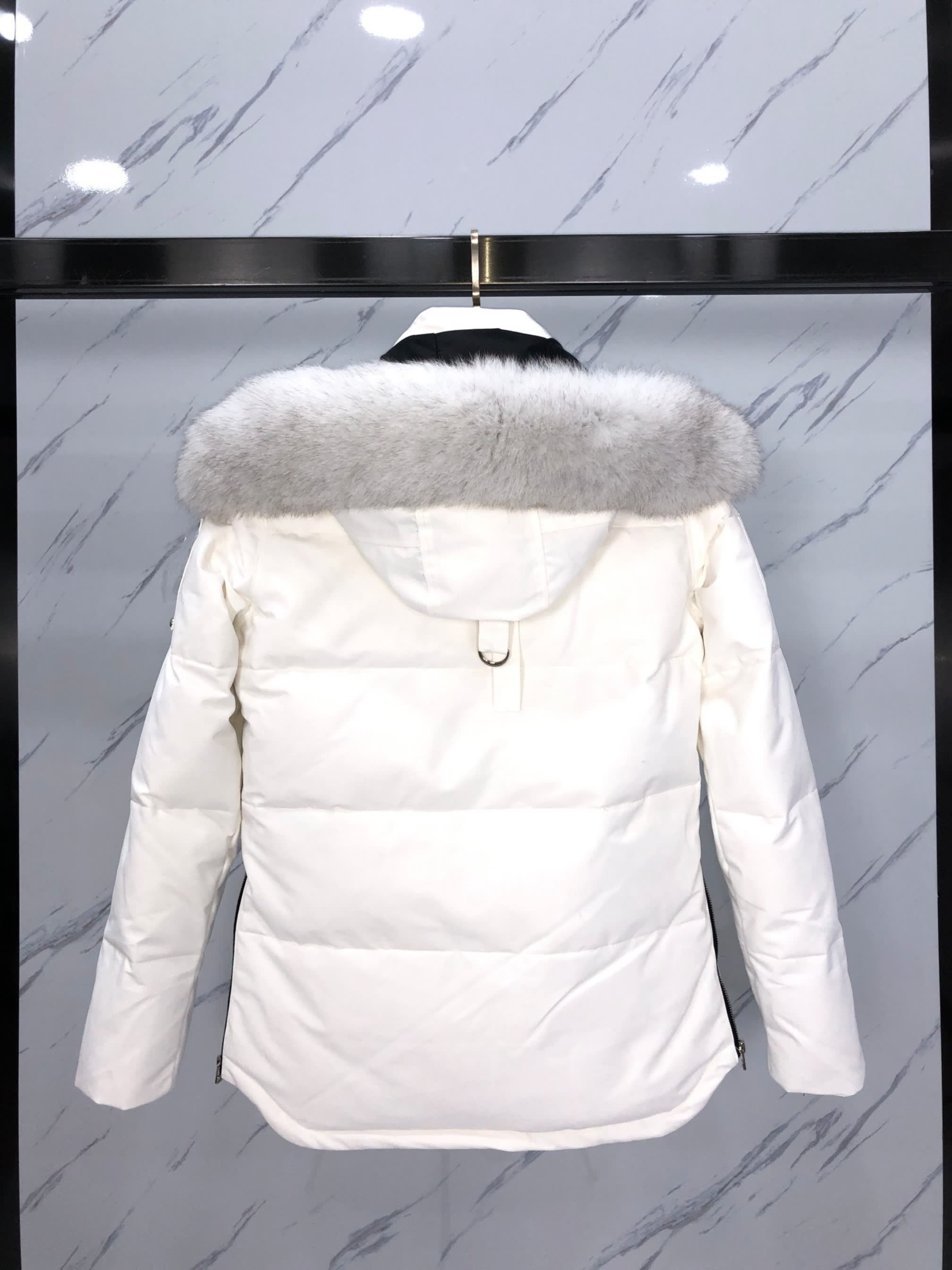 Moose Knuckles Hooded Down Jacket Moose Knuckles Hooded Down Jacket
